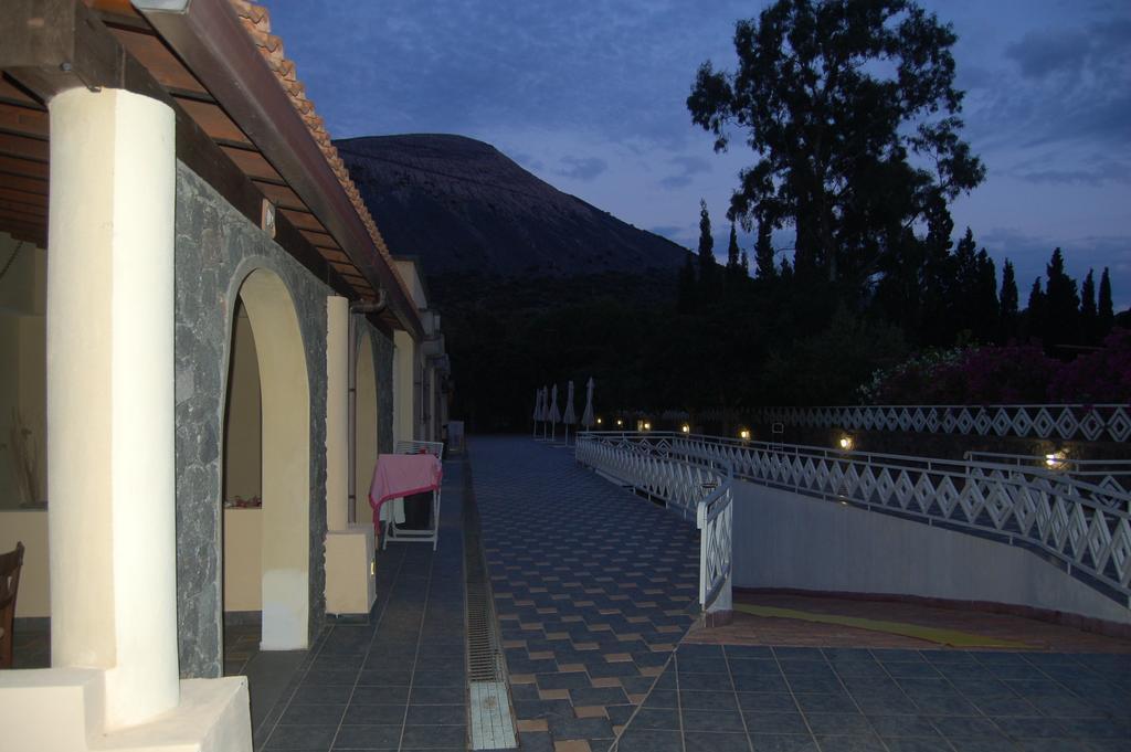 Hotel Al Togo Fitness & Relax Vulcano  Extérieur photo